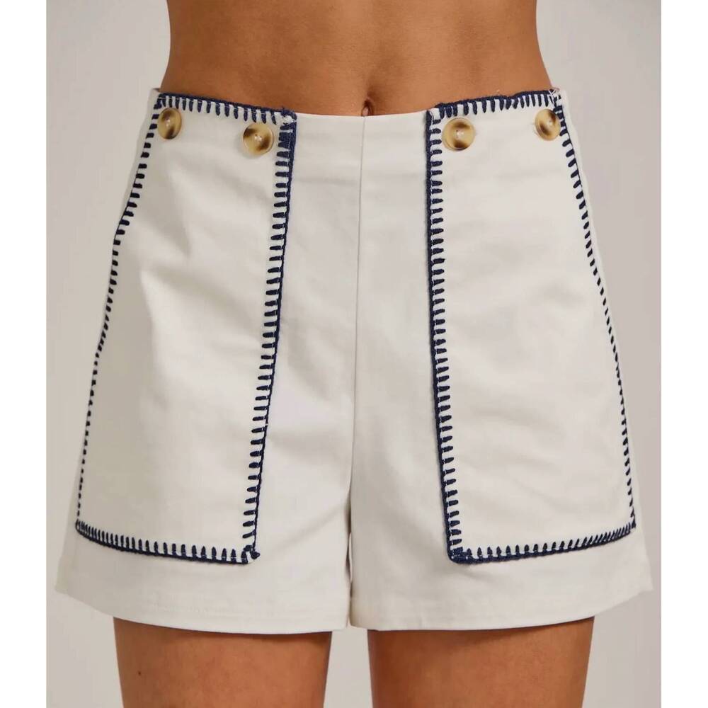 NEW MAINSTRIP harbor stitch shorts in white